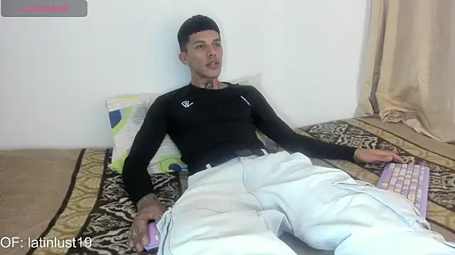 Savajelust online show from 04/20/26, 05:03