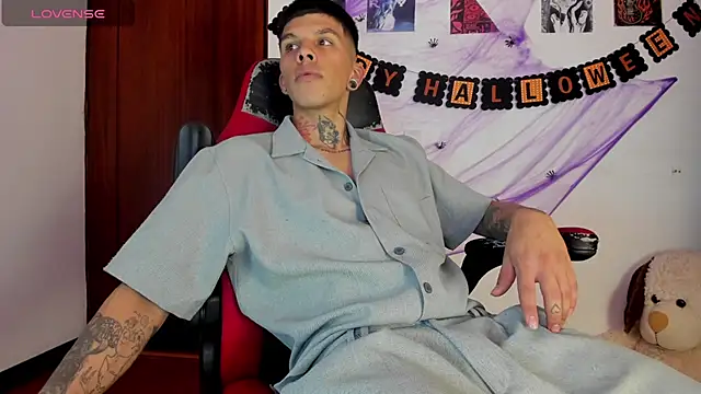 Savajelust online show from 10/21/25, 02:33