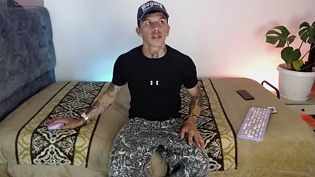 Savajelust online show from 11/04/25, 08:56