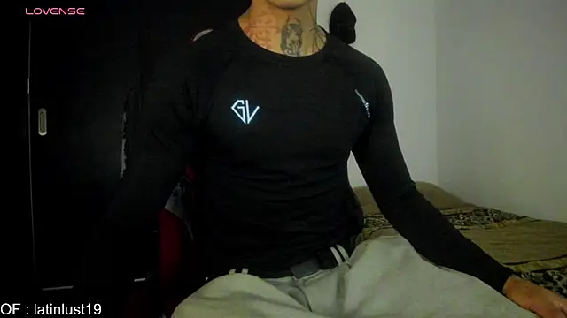 Savajelust online show from 03/30/26, 07:26