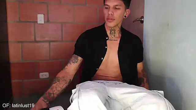 Savajelust online show from 02/26/26, 05:13