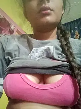 Snapshot of Hot_siiii chatting on 10/17/25, 12:58 Hot siiii online show from 10/17/25, 12:58