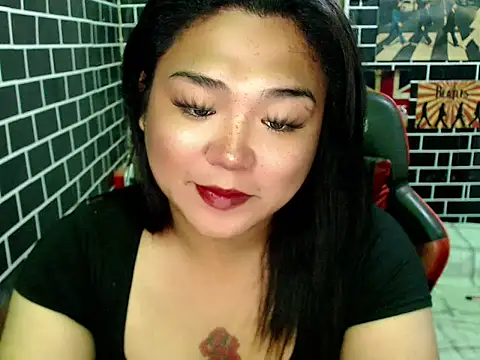 luluakovi 69 online show from 09/22/25, 07:42