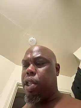 Snapshot of devon3421 chatting on 01/17/26, 07:23 devon3421 online show from 01/17/26, 07:23