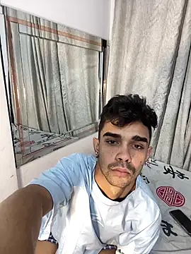 Violet Dream2 online show from 03/24/26, 12:21