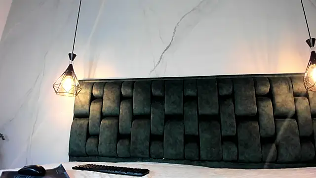 Bellarohs online show from 04/05/26, 02:40