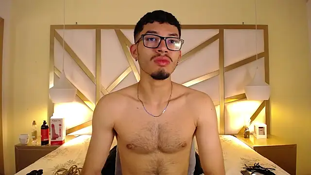 Jaxon Carter online show from 03/17/26, 02:03