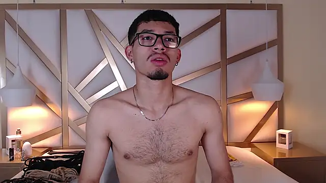 Snapshot of Jaxon_Carter chatting on 10/11/25, 12:00 Jaxon Carter online show from 10/11/25, 12:00