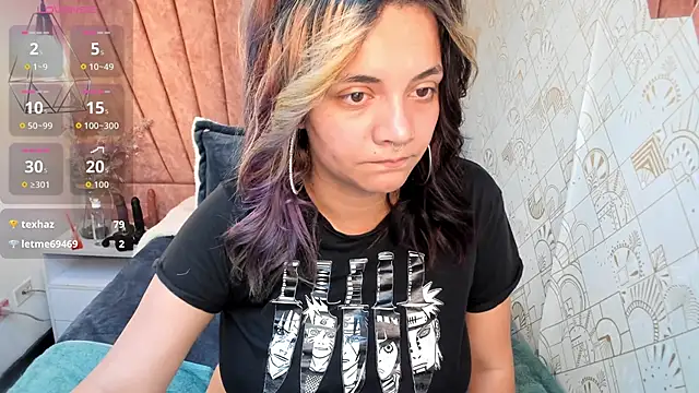 Kiara Cruz   online show from 04/09/26, 08:37