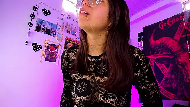 Snapshot of UchikyDoll chatting on 02/17/26, 03:09 UchikyDoll online show from 02/17/26, 03:09