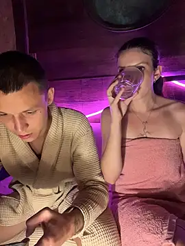 FoxStudioSex online show from 10/19/25, 03:37