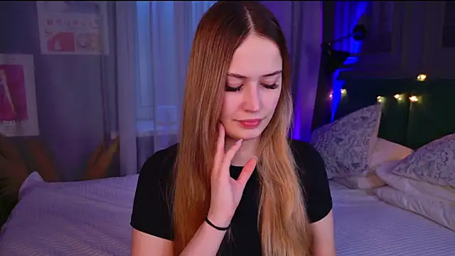 Sofii Ly online show from 11/26/25, 06:13