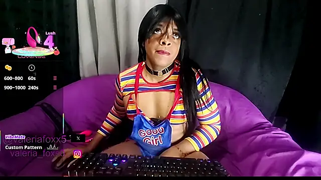 valeriafoxx3 online show from 12/04/25, 10:42