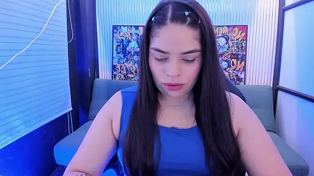 Snapshot of sunnypaytton chatting on 12/21/25, 12:29 sunnypaytton online show from 12/21/25, 12:29