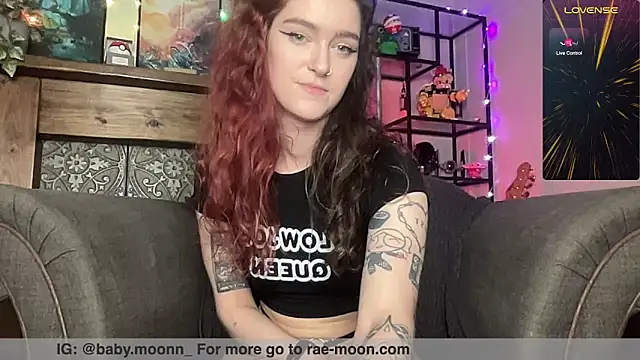 Snapshot of rae_moonn chatting on 04/03/26, 06:14 rae moonn online show from 04/03/26, 06:14