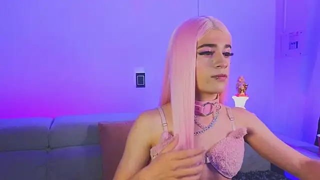 chloe ember online show from 12/05/25, 05:28