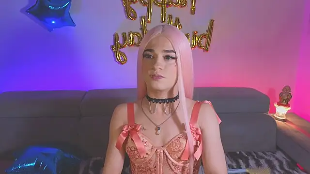 chloe ember online show from 11/28/25, 04:12