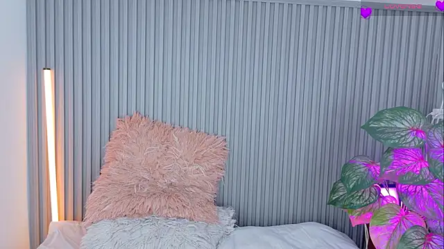 Celeste Presstigge online show from 03/12/26, 09:41