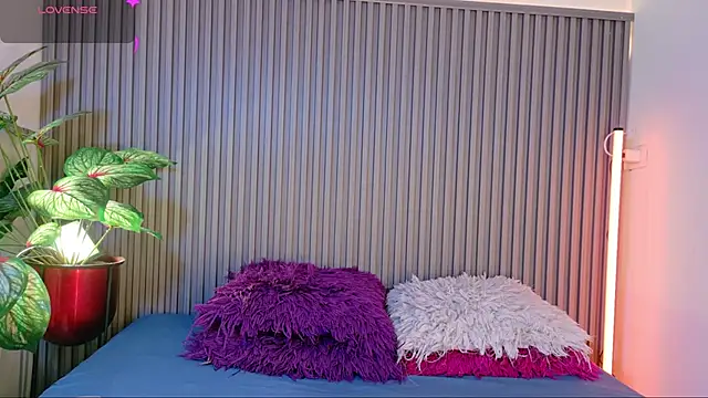 Celeste Presstigge online show from 09/12/25, 09:25