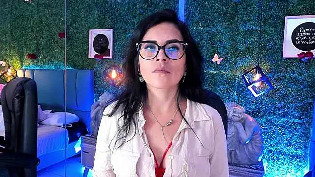 Linagh  online show from 02/14/26, 11:32