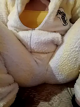 Mroma89six online show from 01/11/26, 05:53