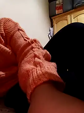 Mroma89six online show from 12/04/25, 11:42