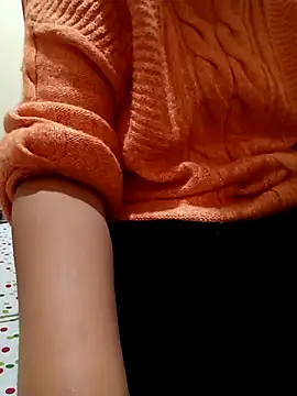 Mroma89six online show from 12/05/25, 11:53