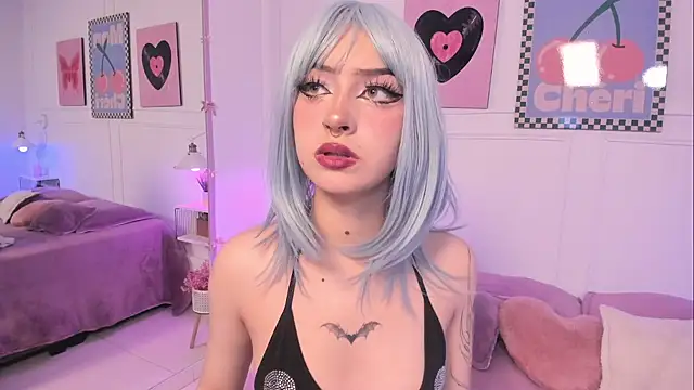 Zoe Lynch  online show from 12/04/25, 11:53