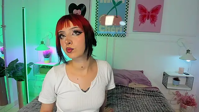 Zoe Lynch  online show from 03/06/26, 11:27