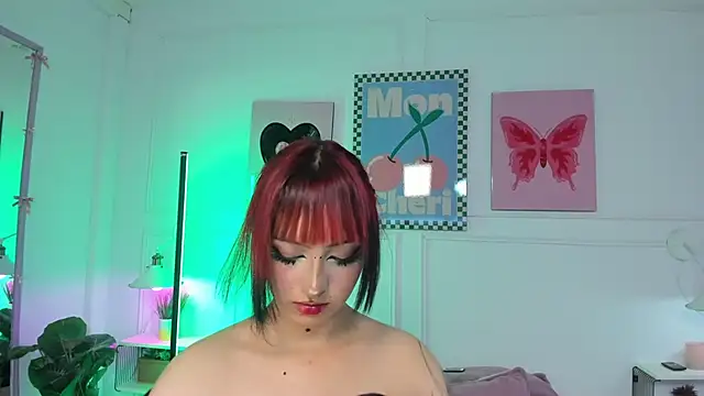 Zoe Lynch  online show from 03/04/26, 11:51