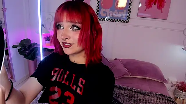 Zoe Lynch  online show from 02/09/26, 11:41