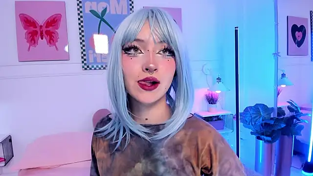 Zoe Lynch  online show from 01/18/26, 02:53