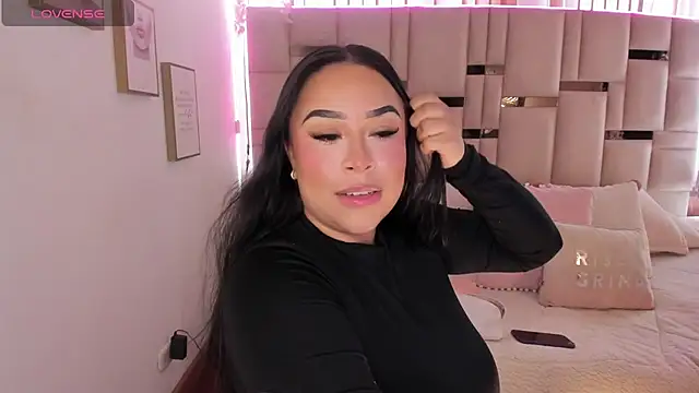 Zoey thompson online show from 11/16/25, 02:55