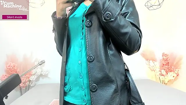 lucyy liiuu online show from 09/26/25, 01:07