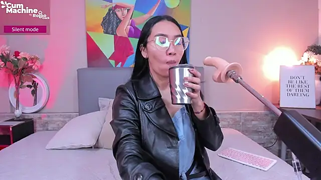 lucyy liiuu online show from 09/23/25, 01:07