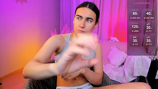 HeyAlena online show from 09/19/25, 06:50