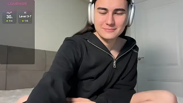 HeyAlena online show from 02/08/26, 07:55