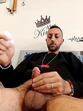 Snapshot of Blackmen_90 chatting on 10/27/25, 11:11 Blackmen 90 online show from 10/27/25, 11:11