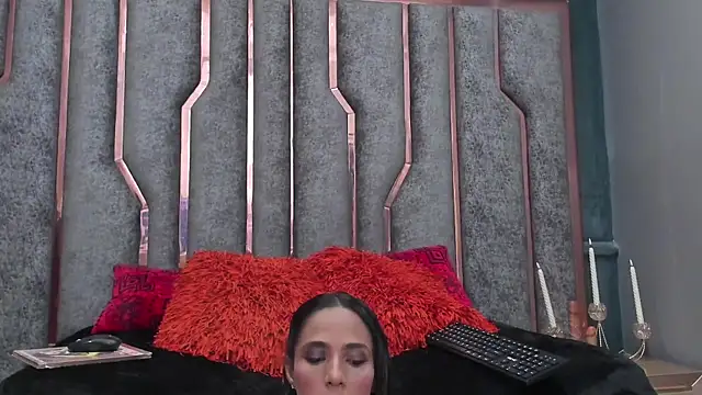 Snapshot of SienaFacchini chatting on 11/29/25, 03:56 SienaFacchini online show from 11/29/25, 03:56