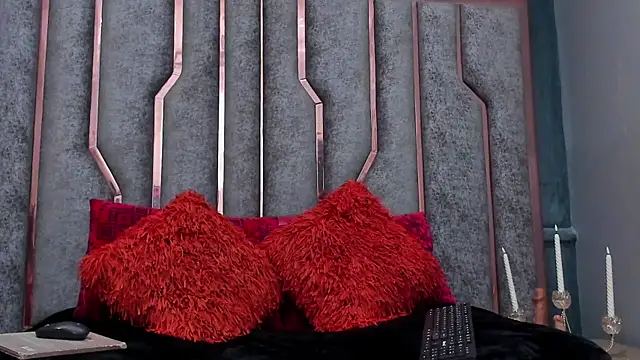 Snapshot of SienaFacchini chatting on 12/02/25, 07:26 SienaFacchini online show from 12/02/25, 07:26