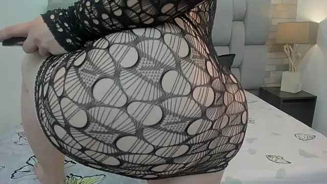 kathysmith19 online show from 10/27/25, 02:12