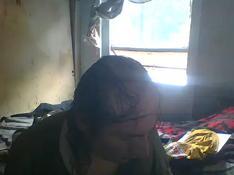 Snapshot of nenade14 chatting on 09/24/25, 06:47 nenade14 online show from 09/24/25, 06:47