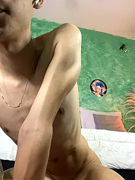 VicenteFerrer online show from 12/05/25, 07:01