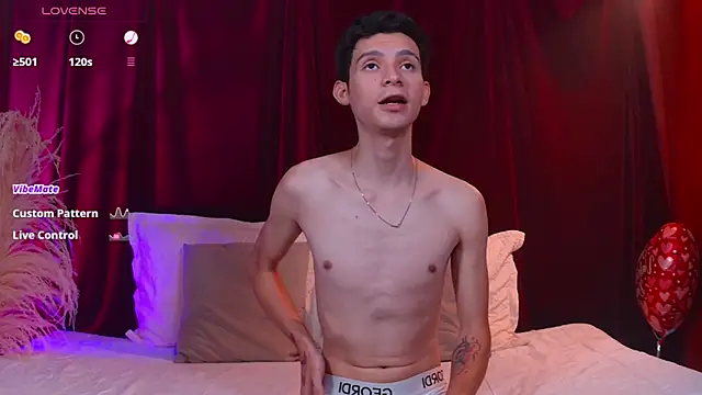 VicenteFerrer online show from 04/08/26, 06:42