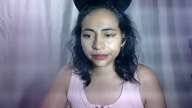 Anabelhotxx16 online show from 10/06/25, 02:13