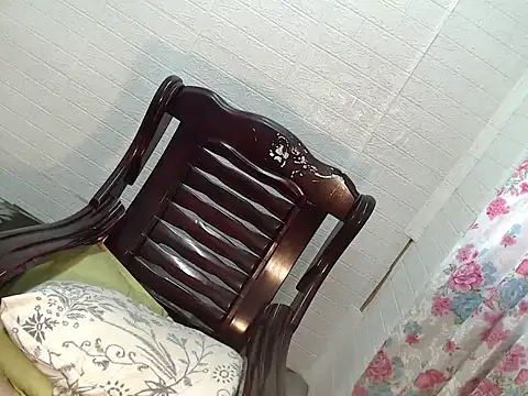 Side Chick online show from 05/15/26, 02:53