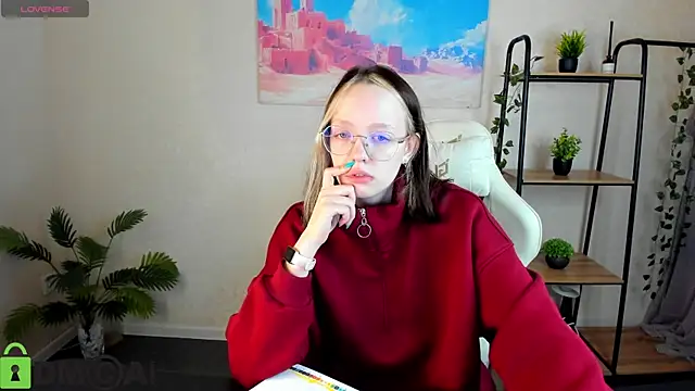 Snapshot of R0cket_bunny chatting on 12/05/25, 01:05 R0cket bunny online show from 12/05/25, 01:05