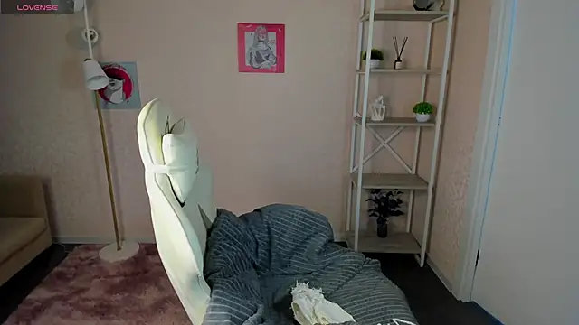 R0cket bunny online show from 10/03/25, 01:09