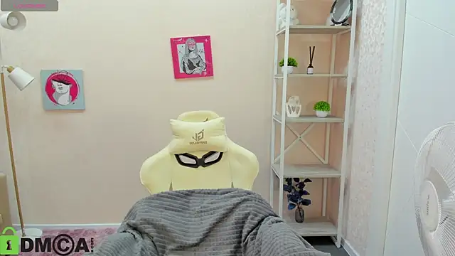 R0cket bunny online show from 10/15/25, 01:04