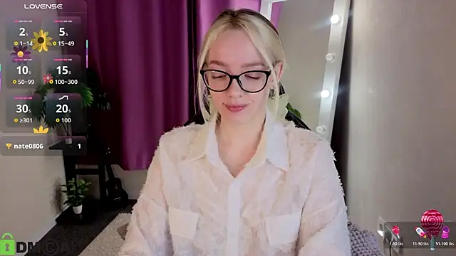 R0cket bunny online show from 05/25/26, 12:54